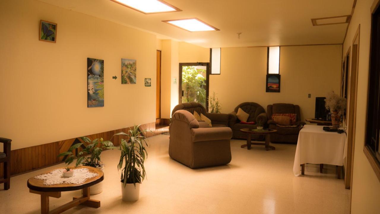 蒙特洛斯里睿奥斯小屋住宿加早餐旅馆 Monteverde 外观 照片