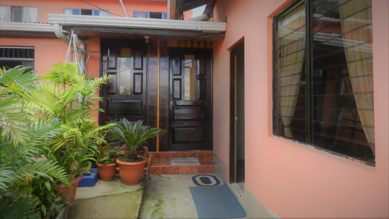 蒙特洛斯里睿奥斯小屋住宿加早餐旅馆 Monteverde 外观 照片