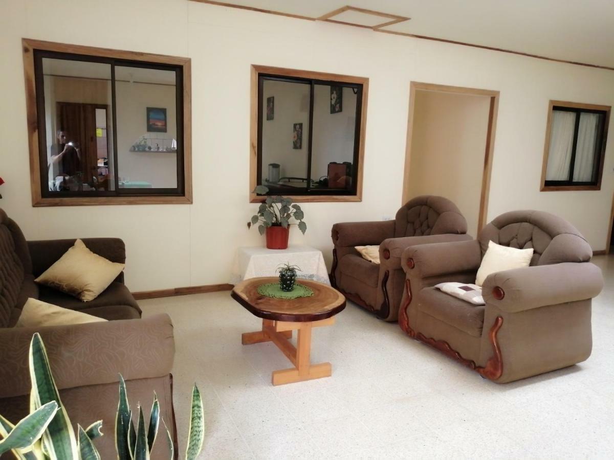 蒙特洛斯里睿奥斯小屋住宿加早餐旅馆 Monteverde 外观 照片