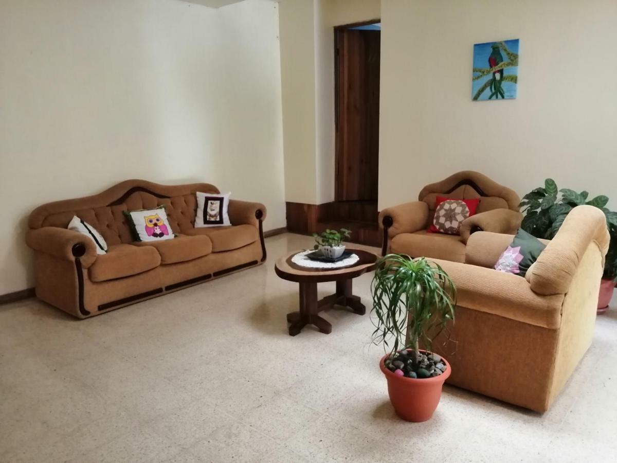 蒙特洛斯里睿奥斯小屋住宿加早餐旅馆 Monteverde 外观 照片